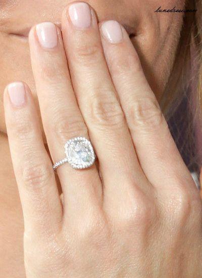Hochzeit - Celebrity Engagement Rings (Pictures)