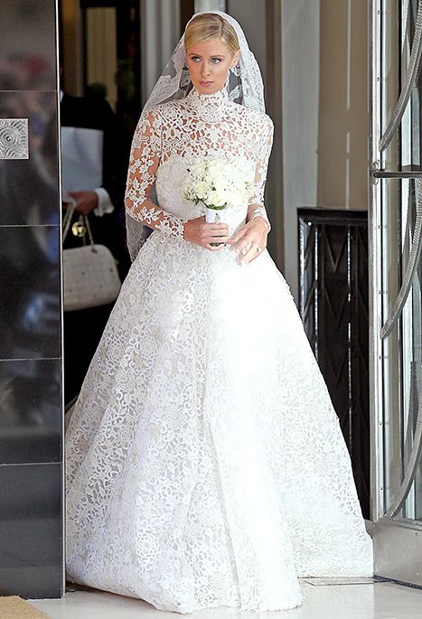 زفاف - Nicky Hilton Marries James Rothschild: See Photos Of Her Wedding Dress, Paris' Bridesmaid Dress, And More!