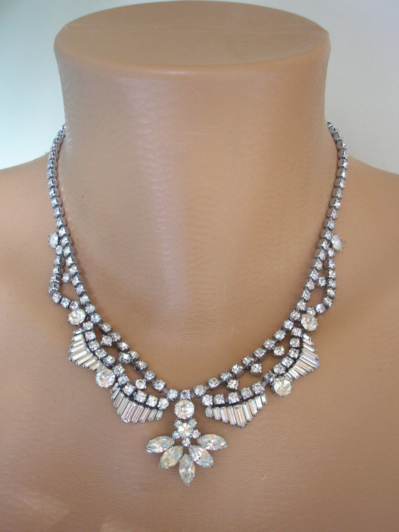Mariage - Crystal Bridal Necklace, Wedding Jewelry, Statement Necklace, Vintage Bridal Choker, Rhinestone Necklace, Great Gatsby Jewelry, Art Deco