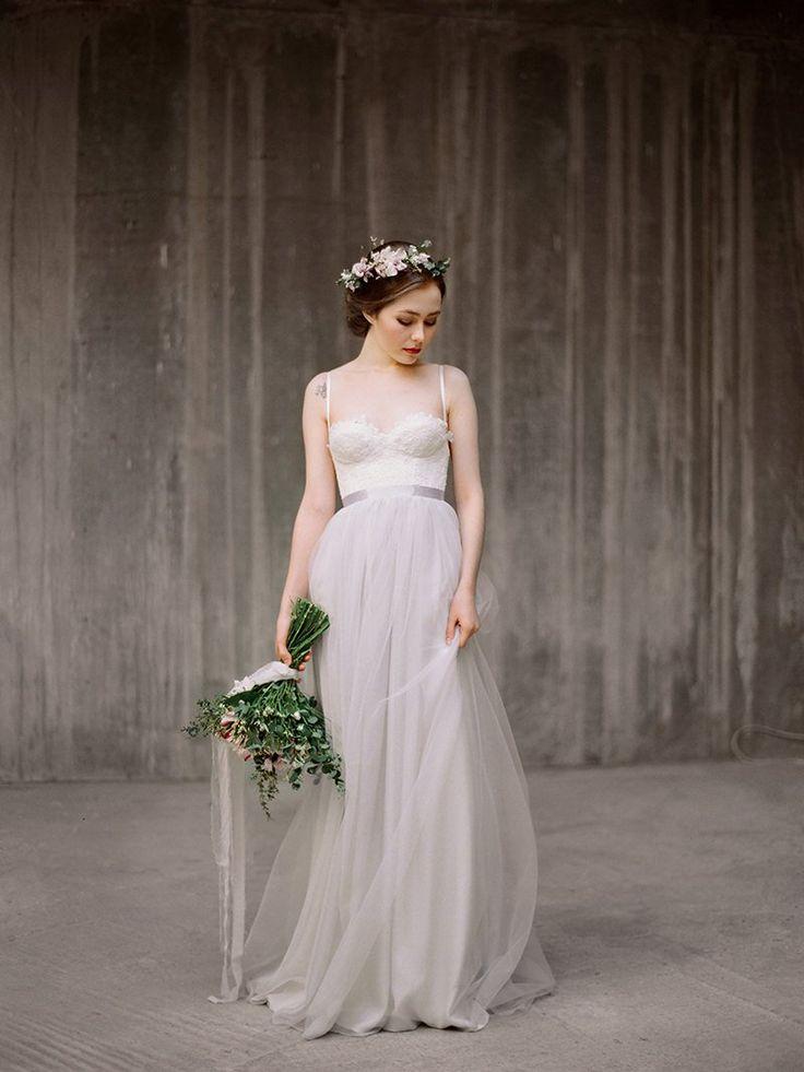 Mariage - This Dress With Chiffon Bottom Will Make You Love Grey