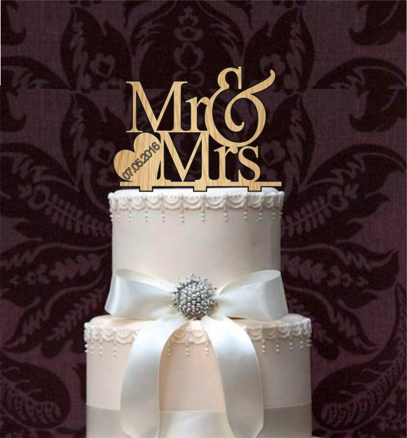 Mariage - Rustic Mr and mrs Wedding Cake Topper, Monogram wedding cake topper, cake decor, cake decoration