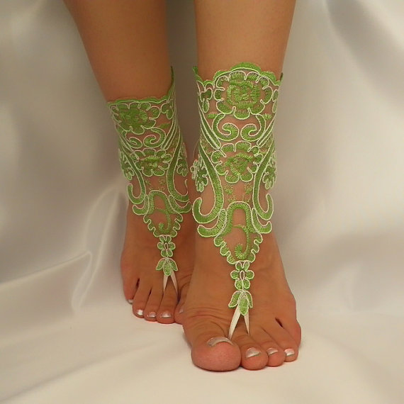 Mariage - Lime green ivory frame,bridal anklet, ivory frame Beach wedding barefoot sandals,bangle, wedding anklet, free ship, anklet, bridal, wedding