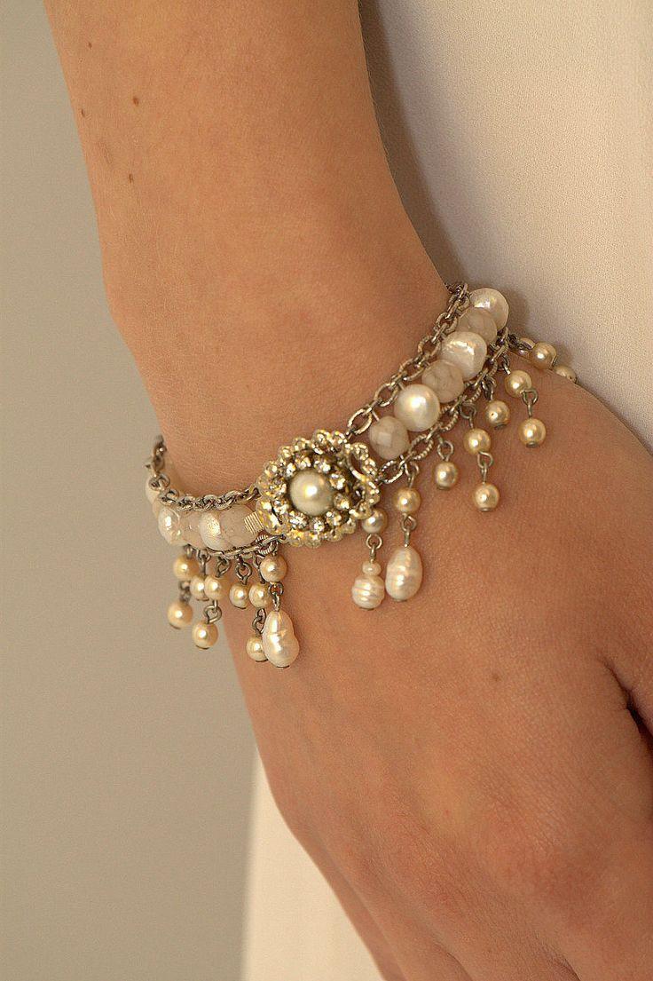 Wedding - Bridal Bracelet,Pearls Wedding Bracelet,Rhinestone,Vintage Style Bracelet,Victorian Jewelry,Wedding Jewelry,Crystals Bracelet