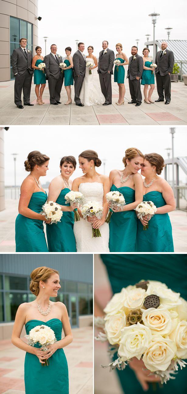 Mariage - Classic Teal Fall Waterfront Wedding In Virginia