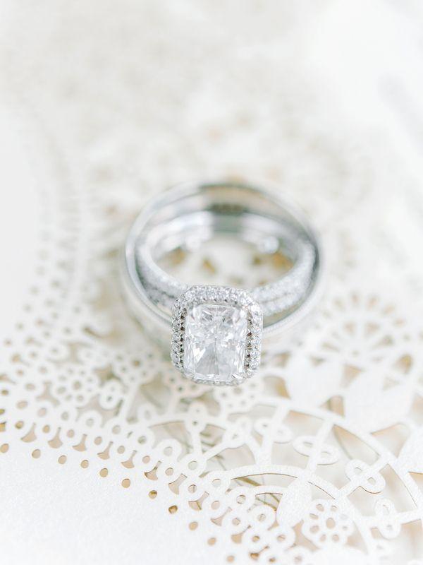 Hochzeit - Cushion Cut Engagement Ring