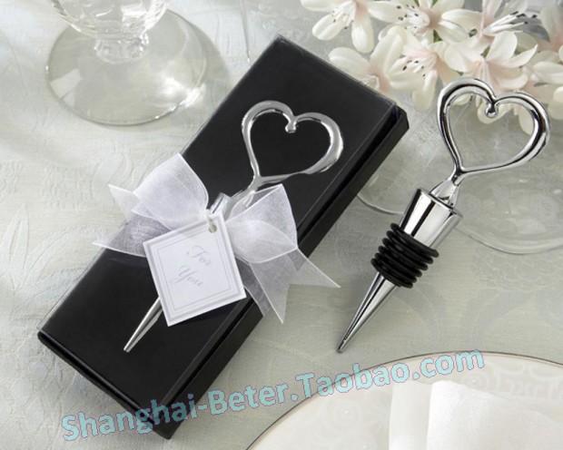 Hochzeit - Acheter 50 boîte coeur Chrome bouchon de bouteille cadeaux de mariage WJ001 / A de boîte de cadeau découper fiable fournisseurs sur Shanghai Beter Gifts Co., Ltd.