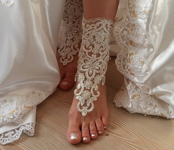 Mariage - ivory Barefoot , french lace sandals, wedding anklet, Beach wedding barefoot sandals, embroidered sandals.