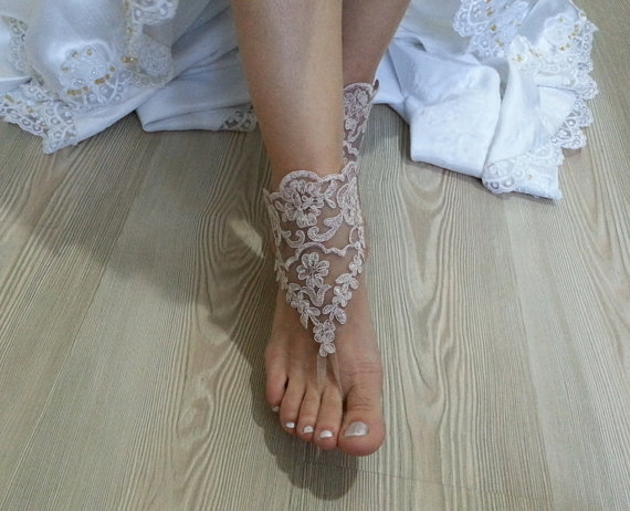Mariage - Champagne Barefoot , french lace sandals, wedding anklet, Beach wedding barefoot sandals, sandals.