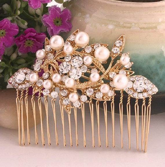 Hochzeit - Vintage Style Gold Wedding Comb, Bridal Head Piece, Gold Plated Rhinestone And Pearl Leaf Headpiece, Gold Wedding Headpiece, Bridal Jewelry