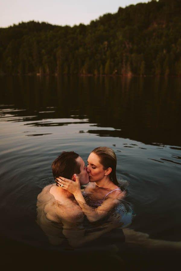 Hochzeit - Late-Summer Engagement Shoot In Point-Comfort, Quebec 