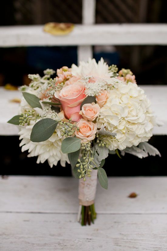 Wedding - 10 Breathtaking Real Wedding Bouquets