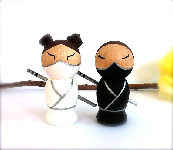 Свадьба - NINJA Wedding Cake Toppers 3D Ninja Cake Toppers Kokeshi Doll Personalized Semi Custom Wooden Wedding Cake Toppers Japanese Kokeshi Dolls