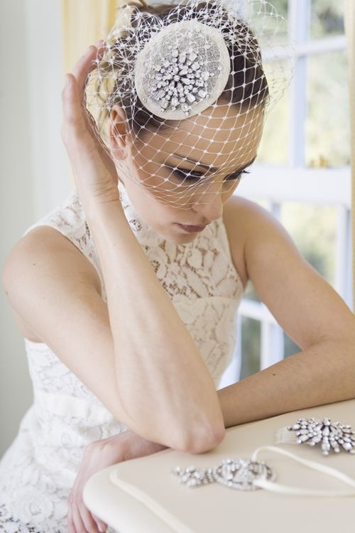 زفاف - Flo & Percy Hair Accessories For Brides (BridesMagazine.co.uk)