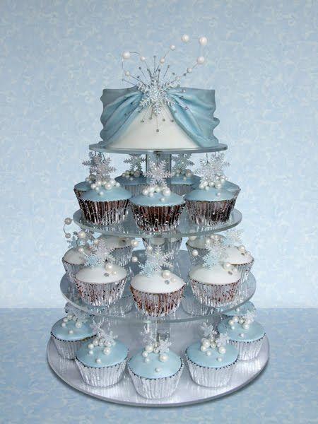 Hochzeit - Cupcakes Take The Cake: Winter Wedding Cupcake Series Part 3