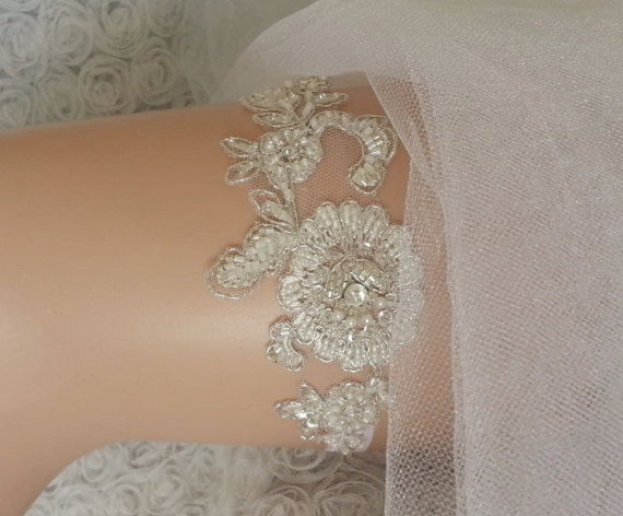 Hochzeit - Ivory silver beaded garter lace garter beaded modern garter Lolita prom bridesmaid bridal garter burlesque garter free ship