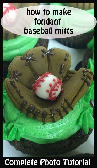 Hochzeit - Baseball Mitt Cupcakes 