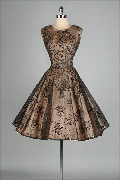 Wedding - Vintage 1950s Dress . Black Sheer Chiffon . Full Skirt . Flocked Flowers . XS/S . 1487
