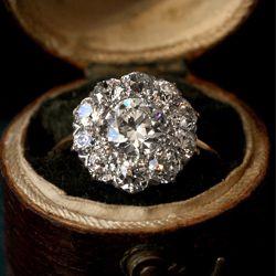 Hochzeit - Gorgeous Antique Engagement Rings