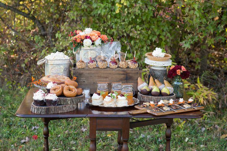 Mariage - Fall In New England: Rustic Elegance