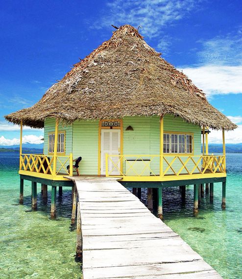 Mariage - 5 Insane Overwater Bungalows You Can Actually Afford