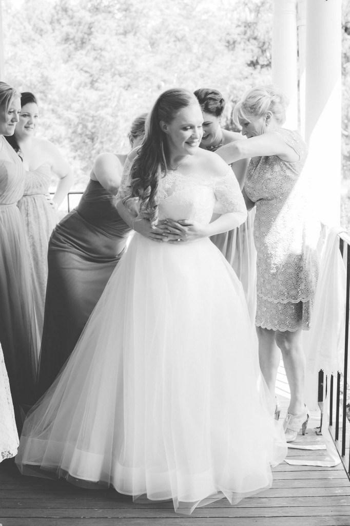 Wedding - Fashion 2016 Plus Size Wedding Dresses A Line Half Sleeve Back Zipper Sweep Length Lace Beads Real Image Bridal Ball Gowns For Bride Online with $125.5/Piece on Hjklp88's Store 