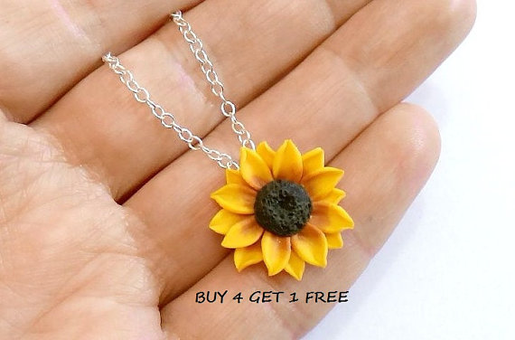 Wedding - Sunflower Necklace - Sunflower Jewelry - Gifts - Yellow Sunflower Bridesmaid, Sunflower Flower Necklace, Bridal Flowers, Bridesmaid Necklace