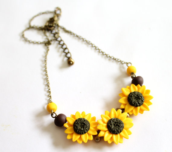 Hochzeit - Trio Sunflower Necklace - Sunflower Jewelry - Gifts - Yellow Sunflower Bridesmaid, Necklace, Bridesmaid Jewelry