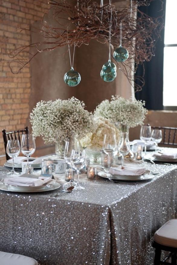 Hochzeit - Confetti   Glitter: Winter Themed Tablescape