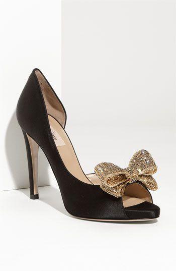 Hochzeit - Jewelery Couture Bow D’Orsay Pump