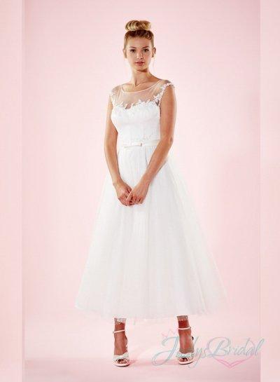 Hochzeit - simple vintage cap sleeves tea length tulle wedding dress