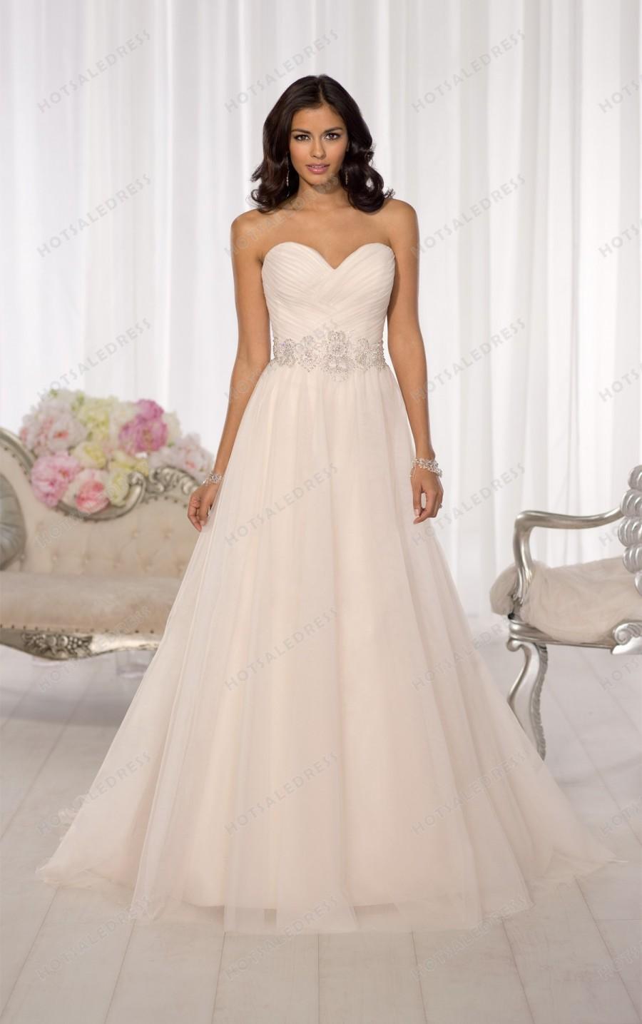 زفاف - Essense of Australia Wedding Dress Style D1652