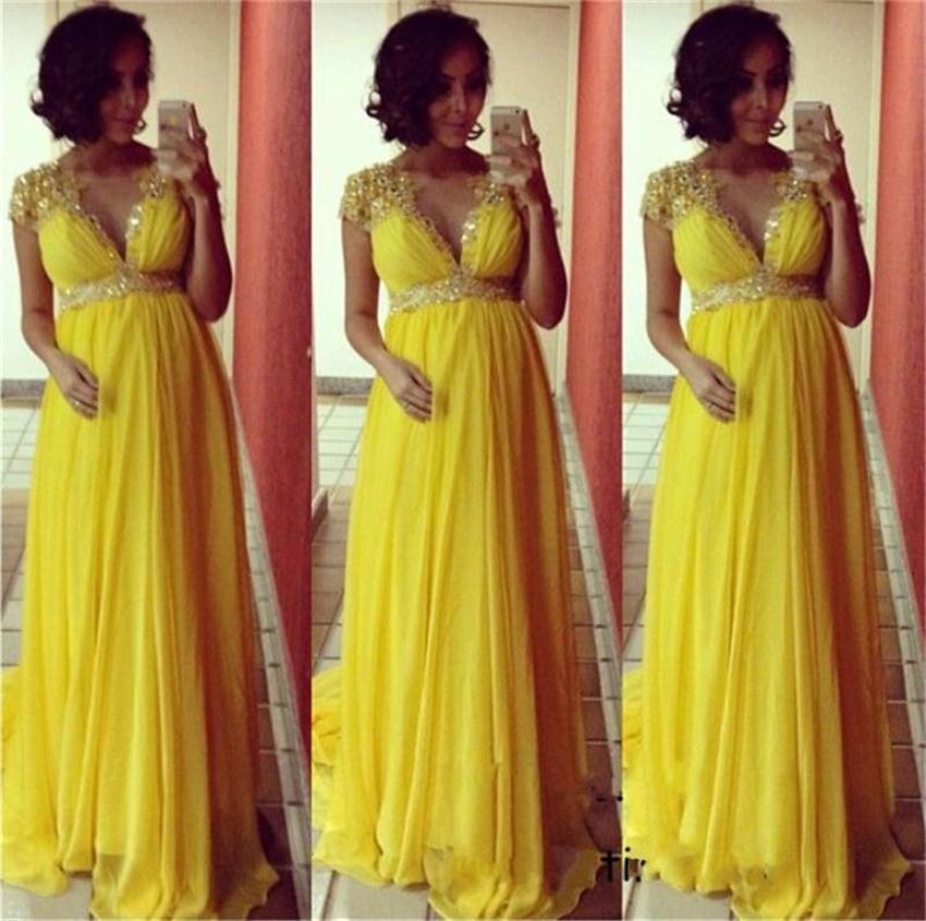 Mariage - Bright Yellow Maternity Evening Dresses 2015 V Neck Empire Capped Vestidos De Fiesta Pleated Crystal Chiffon Plus Size Gowns Formal Dresses Online with $110.37/Piece on Hjklp88's Store 