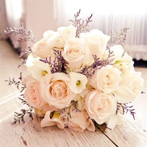 Hochzeit - White Bridal Bouquet