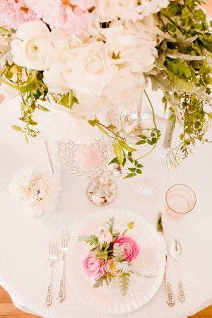 Свадьба - Pink   White Shabby Chic Wedding Style - The Sweetest Occasion