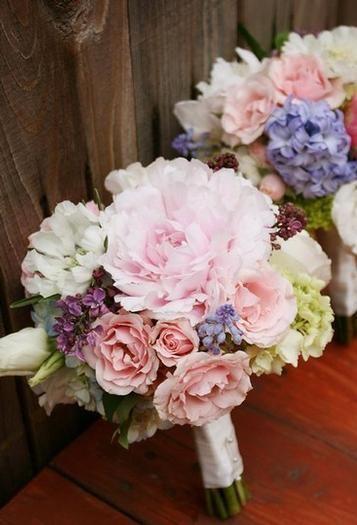 Mariage - Soft And Sweet Wedding Bouquet. Hostess With The Mostess