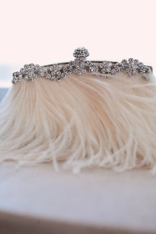 Mariage - 2012 Summer Avant Glam Collection Feather And Rhinestone Purse Clutch