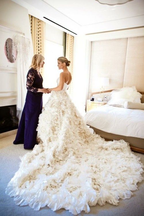 Wedding - She Who Leaves A Trail Of Glitter