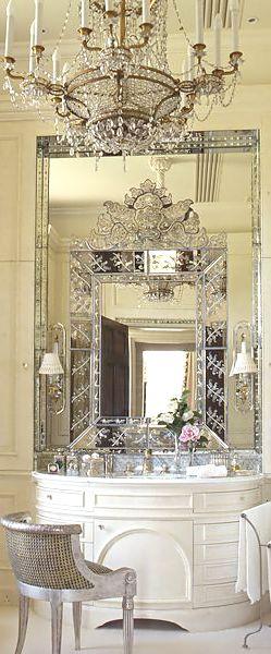 زفاف - 11 Beautiful Venetian Mirrors