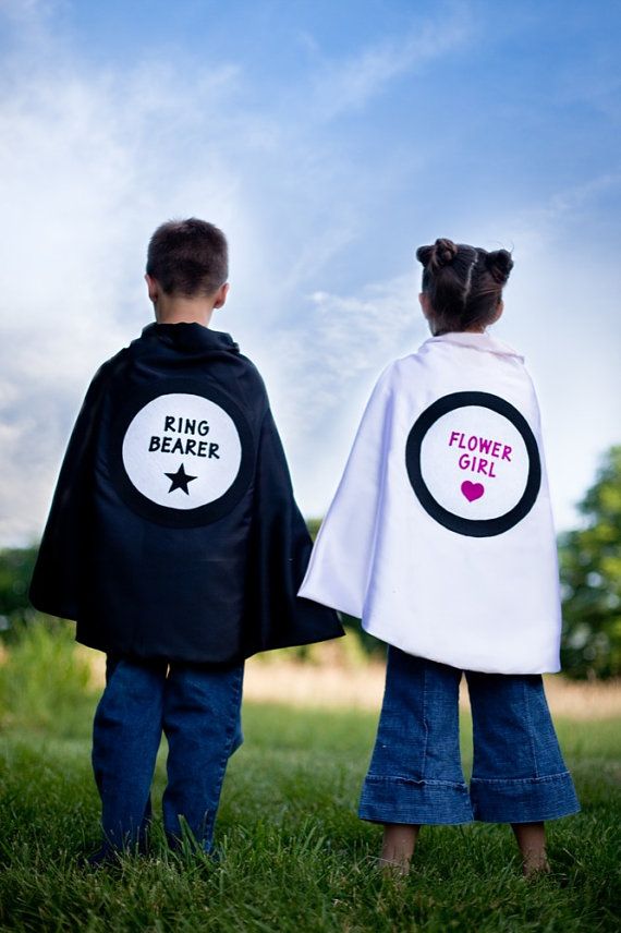 Mariage - Ring Bearer Cape - Wedding Party Gift For Ring Bearer - Free Armbands With Your Cape