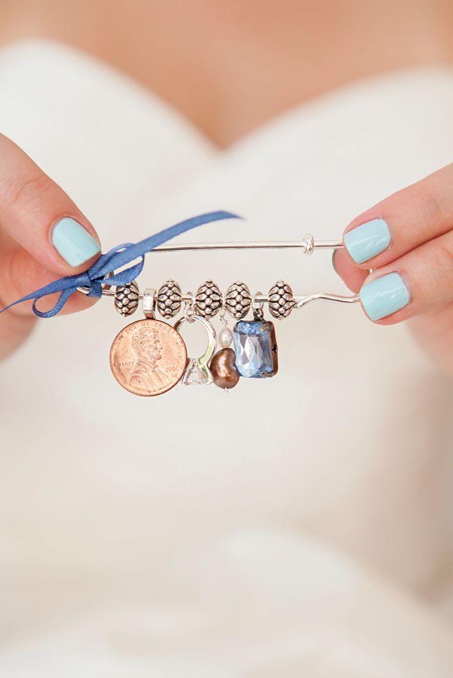 Свадьба - Make Your Own Something Old, New, Borrowed, Blue Dress Pin!