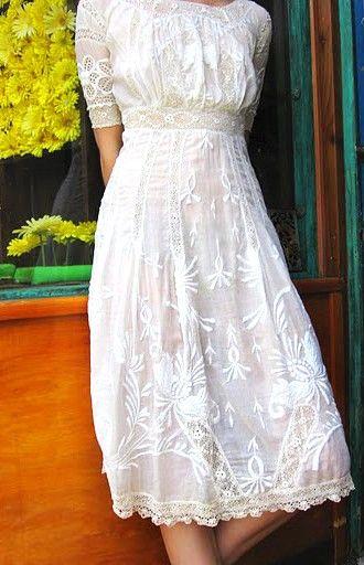 Hochzeit - My Dreamy Victorian Dress- ON HOLD