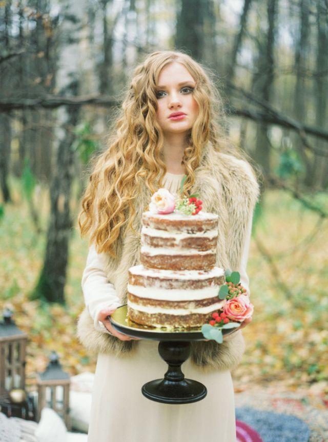 Свадьба - Autumn Woods Boho Wedding Inspiration - Belles & Bubbles