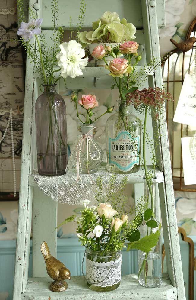 Wedding - 40 Chic Ways To Use Ladder On Rustic / Country Weddings