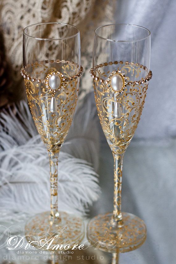 Hochzeit - Special Item - Gold Art Deco Gatsby Style Wedding Champagne Flutes/ Gold Wedding Glasses/ / Feather Flutes/ Set Of 2 Gold
