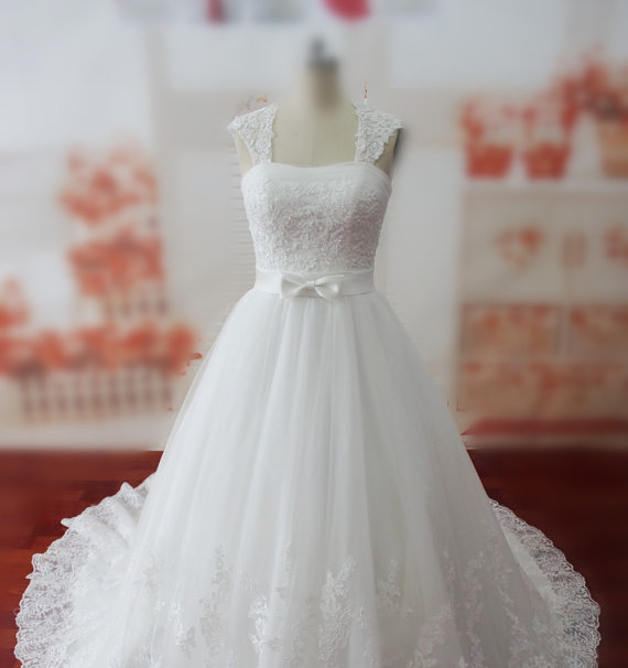 زفاف - Real Samples A-line Wedding Dress with Bow, Long Train Bridal Gown with Shawl