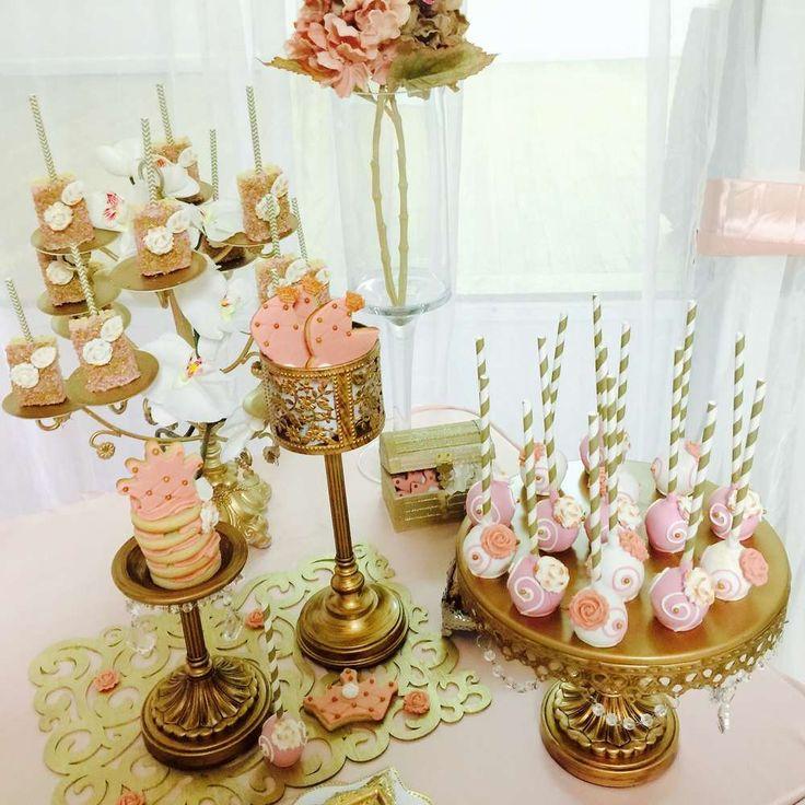 Hochzeit - Princess Baby Shower Party Ideas