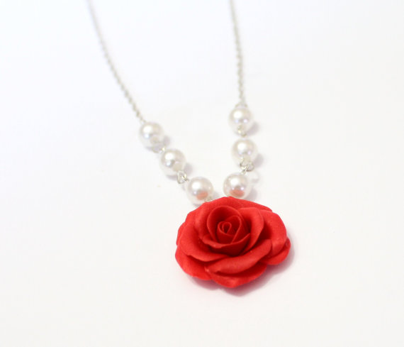 زفاف - Red Rose flower necklace, delicate necklace for her gifts, Spring Jewelry, Wedding Jewelry Gift, Red Bridesmaid Necklace