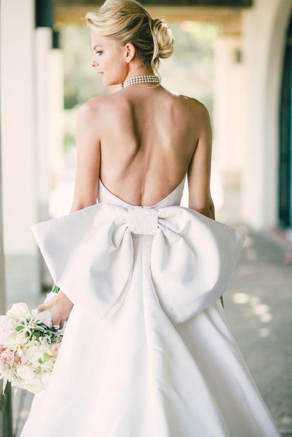 Свадьба - 25 Stunning Backless Wedding Dresses