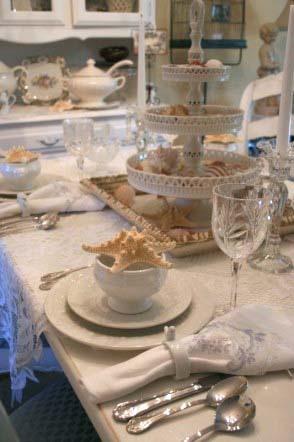 Mariage - Tablescapes, White. Indian Weddings Magazine