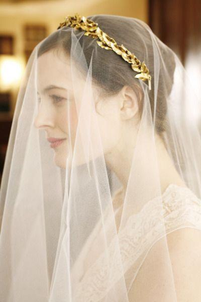 Hochzeit - 5 Crowning Glory Moments To Inspire Your Inner Princess